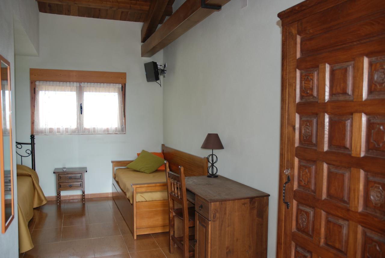 Casa Rural Teso De La Encina Villamor de los Escuderos Rum bild